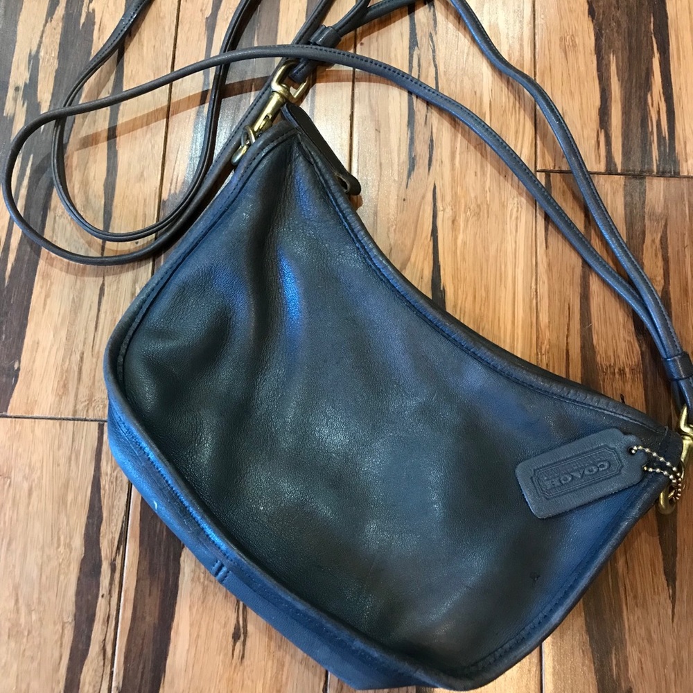 Vintage Leather Coach Crossbody Bag Navy Blue